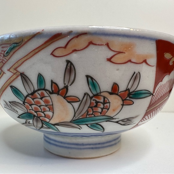 Antique Japanese Hand Painted Imari Footed Bowl 4.5” Diameter-White Red Blue - Picture 5 of 16